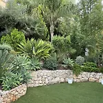 With Private Pool, Ocean & Mountain Views Villa Sitges