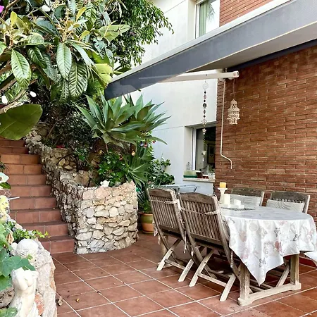 Villa With Private Pool, Ocean & Mountain Views Sitges